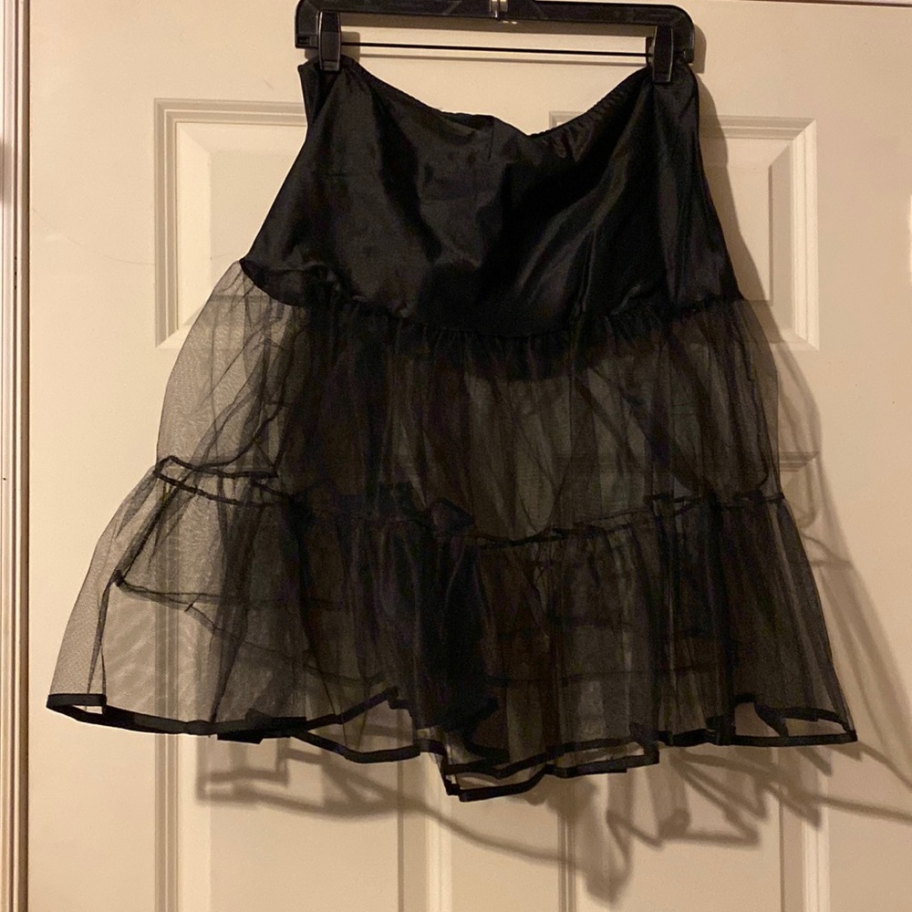 Vintage 80’s net skirt